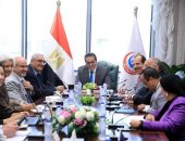 نائب رئيس مجلس الوزراء وزير الصحة والسكان يستقبل لجنة الرقابة الاستشارية المستقلة لبرنامج منظمة الصحة العالمية للطوارىء الصحية