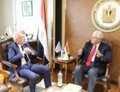 وزير التعليم العالي يستقبل سفير اليونان لبحث سُبل تعزيز التعاون المشترك