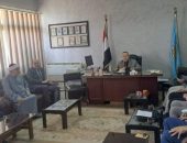 عميد كلية دراسات بنين بدمياط يعقد اجتماعًا موسعًا مع السادة الوكلاء ورؤساء ومشرفي الأقسام العلمية بالكلية .