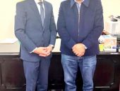 السفير المصري لدى بوليفيا يبحث مع وزير التنمية الإنتاجية والمُشرف على قطاع السياحة تعزيز أواصر التعاون المشترك