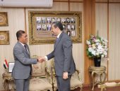 محافظ دمياط يستقبل نائب رئيس البعثة بسفارة أندونيسيا ويتابحثان حول آليات تعميق علاقات التعاون بين الجانبين