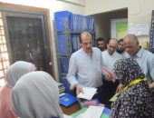 نائب وزير الصحة يتفقد مركزي طب أسرة وعيادة تأمين صحي بمحافظة القليوبية للتأكد من مدى تطوير وحدات الرعاية الأولية والخدمات الوقائية