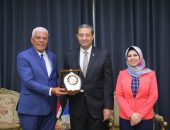 محافظ دمياط يستقبل نقيب عام الزراعيين ايذانًا بالاحتفال بعيد الفلاح ال٧٢