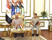 الفريق أول / عبدالمجيد صقر القائد العام للقوات المسلحة وزير الدفاع والإنتاج الحربى يلتقى الممثل الأعلى للسياسة الخارجية والأمنية نائب رئيس المفوضية الأوروبية رئيس مجلس الدفاع للإتحاد الأوروبى خلال زيارته إلى جمهورية مصر العربية