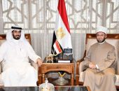 وزير الأوقاف يستقبل مدير عام المكتب الكويتي للمشروعات الخيرية بالقاهرة