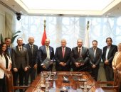 وزير التعليم العالي يشهد توقيع مذكرة تفاهم بين المجلس الأعلى للمستشفيات الجامعية وشركة أسترازينيكا مصر للصناعات الدوائية