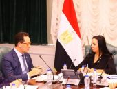 وزيرة التضامن الاجتماعي تبحث مع مدير بعثة الوكالة الأمريكية للتنمية الدولية في مصر أوجه التعاون في برنامج التمكين الاقتصادي والاجتماعي للمرأة