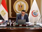 نائب رئيس مجلس الوزراء للتنمية البشرية وزير الصحة يعلن فوز الهيئة العامة للرعاية الصحية بالجائزة الذهبية للاتحاد الدولي للمستشفيات