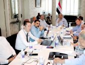وزير قطاع الأعمال العام يستعرض مستجدات المشروع القومي لتطوير صناعة الغزل والنسيج