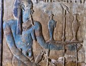 وزير السياحة والآثار يشيد بما يبذله المرممين من جهد للحفاظ على تراث مصر الحضاري واستعادة الألوان الأصلية للمعابد