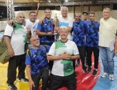 رئيس مجلس إدارة مصنع إنتاج وإصلاح المدرعات ” يجتمع بالعاملين بالمصنع ويهنئ فريق المصارعة الرومانية