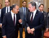 وزير الخارجية والهجرة يستقبل وزير الخارجية الأمريكي ويعلنان إطلاق جولة جديدة من الحوار الاستراتيجي بين البلدين