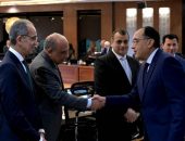 وزير الكهرباء يستعرض جهود الوزارة لخفض الفقد في شبكات توزيع الكهرباء