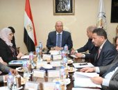 نائب رئيس مجلس الوزراء للتنمية الصناعية ووزير الصناعة والنقل يترأس اجتماع مجلس إدارة الهيئة العامة لتنفيذ المشروعات الصناعية والتعدينية
