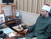 فضيلة الدكتور عبد العزيز أبو خزيمة، رئيس الإدارة المركزية لمنطقة الإسكندرية الأزهرية، يشارك في اجتماع السيد صاحب الفضيلة الشيخ أيمن عبد الغني، رئيس قطاع المعاهد الأزهرية، عبر الفيديو كونفرانس مع رؤساء الإدارات المركزية على مستوى الجمهورية