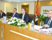 وزير التموين يترأس اجتماع مجلس إدارة “الشركة القابضة للصناعات الغذائية” لمتابعة خطط التطوير وتوفير السلع الأساسية