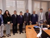 وزير السياحة والآثار يعقد اجتماعاً مع إحدى الشركات الكبرى الرائدة في مجال البواخر السياحية النهرية والبحرية عالمياً