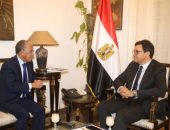 وزير الثقافة يلتقي سفير المغرب بالقاهرة لبحث تعزيز أطر التعاون الثقافي بين البلدين