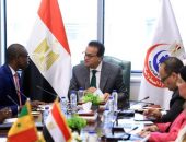 نائب رئيس مجلس الوزراء وزير الصحة يستقبل السفير السنغالي لبحث تعزيز التعاون بين البلدين في القطاع الصحي