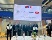 نائب رئيس مجلس الوزراء للتنمية الصناعية وزير الصناعة والنقل يشهد توقيع مذكرة تفاهم بين الهيئة القومية للانفاق وإتحاد الشركات بقيادة شركة فينسى (فينسى – بويج – المقاولون العرب – أوراسكوم للإنشاءات) لإعداد التصميم المبدئي وتقديم عرض فنى لتنفيذ المرحلة 4ج من الخط الثالث لمترو أنفاق القاهرة الكبرى