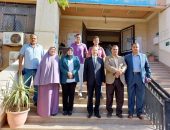 نائب رئيس جامعة بنها لشئون الدراسات العليا والبحوث تواصل تفقد الدراسة بكليتي العلوم والهندسة بنها