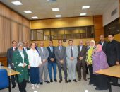 جامعة أسيوط تختتم فعاليات البرنامج التدريبي الرابع لتأهيل السادة الأساتذة المتقدمين لشغل منصب عميد كلية