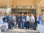 عميد كلية أصول الدين والدعوة بالزقازيق يستقبل الطلاب مع بدء العام الدراسي الجديد، ويتابع انتظام الدراسة بالكلية.