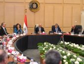 نائب رئيس مجلس الوزراء للتنمية الصناعية وزير الصناعة والنقل يترأس الاجتماع السابع للمجموعة الوزارية للتنمية الصناعية