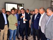 وزير الإسكان ومحافظ الأقصر يتابعان سير العمل بمحطة تنقية مياه الشرب بمدينة طيبة الجديدة