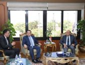 وزير الطيران المدني يستقبل رئيس الهيئة القومية لضمان جودة التعليم والاعتماد التابعه لرئاسه مجلس الوزراء لبحث آفاق التعاون المشترك بين الجانبين .