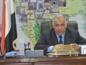 نائب رئيس جامعة الأزهر للوجه البحري يهنئ  طلاب الفرع المتفوقين في مسابقة «تحدي القراءة الحرة».