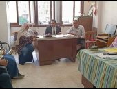 اجتماع الأستاذ أيمن جاويش، مدير عام المواد الثقافية ورعاية الطلاب، بموجهي التربية الاجتماعية، بحضور الأستاذ محمد عبد الله، مدير إدارة رعاية الطلاب، حيث هنّأ سيادته الجميع بالعام الدراسي الجديد