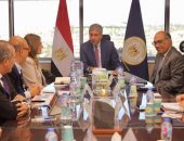 وزير السياحة والآثار يلتقي الرئيس التنفيذي لغرفة التجارة الأمريكية في مصر والوفد المرافق لها من أعضاء لجنة السياحة بالغرفة لبحث سبل التعاون المستقبلية