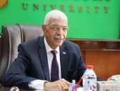 رئيس جامعة المنوفية يعقد  إجتماع لجنة البحوث العلمية أون لاين