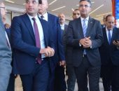 بالنيابة عن دولة رئيس الوزراء وزير التموين يفتتح أحدث فروع سلاسل “هايبر وان” ماركت بمدينة بدر باستثمارات تقدر بمليار ونصف جنية، وتوفير اكثر من ألف فرصة عمل مباشرة وغير مباشرة.