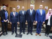 رئيس جامعة يصدر قرارا بندب الدكتور حسام الفل  للقيام بعمل عميد معهد الأورام بالجامعة والدكتورة سوزان الحسنين وكيلا للدراسات العليا