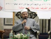 الهواري: الإسلام دين الإنسانية بامتياز.. والأزهر حوّلها إلى صيغ عملية