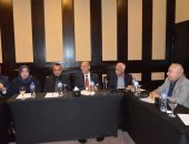وزير العمل يلتقى نظيره العراقي لبحث ملفات العمل المشتركة ..