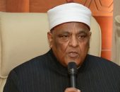 د.شومان يلتقي بأئمة بريطانيا عبر الفيديو كونفرانس بمنظمة خريجي الأزهر”