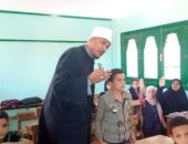 فضيلة الدكتور عبد الناصر شهاوي، رئيس منطقة كفر الشيخ الأزهرية، يتفقد سير العمل الدراسي بمعاهد الفترة المسائية بدسوق وكفر الشيخ