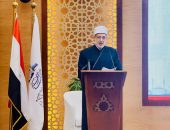 وكيل الأزهر الشريف: أهدي لكم تحيات فضيلة الإمام الأكبر ورجاءه الصادق بنجاح أعمال الندوة المباركة