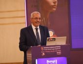 الدكتور محمود صدِّيق يفتتح مؤتمر «الدقة والريادة في مجال الجراحات الدقيقة» ويعلن إدخال الروبوتات الجراحية وتقنيات الذكاء الاصطناعي في مجالات الطب بجامعة الأزهر