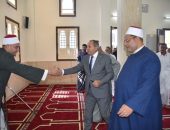 محافظ بورسعيد يفتتح ” مسجد عايد ” بمنطقة كربة عايد بجنوب بورسعيد