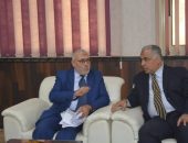 نائب رئيس جامعة الأزهر يشهد احتفال كلية الشريعة والقانون بطنطا بنصر أكتوبر، ويكرم أوائل الخريجين .