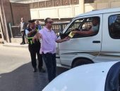 محافظ الجيزة: ضبط ١٧٥ حالة مخالفة لسيارات السرفيس بمناطق ربيع الجيزي ، فيصل ،الهرم ،امبابة ،المنيب  ،الكيت كات لتقطيع خطوط السير وتحصيل أجرة أزيد من التعريفات