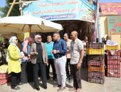 نائب محافظ الوادي الجديد تتفقّد عددًا من منافذ بيع السلع الغذائية