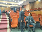 نائب محافظ الدقهلية والسكرتير العام والسكرتير المساعد يتابعون لجنة الامتحان التحريري لاختيار رؤساء قري جدد لمراكز المحافظة..