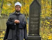 وزير الأوقاف يزور ضريح العالم المصري الأزهري الشيخ محمد عياد الطنطاوي في سانت بطرسبرج بروسيا