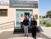 نائب محافظ الوادي الجديد تتابع سير العمل بالمركز التكنولوجي لمركز الخارجة