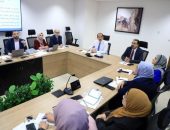 نائب وزير الصحة والسكان يجتمع مع لجنة نظم الغذاء لاستعراض الإنجازات والمبادرات المستقبلية